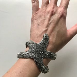 Starfish silver cuff